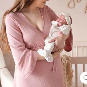 Caden Lane Bamboo knit maternity robe in vintage rose waffle